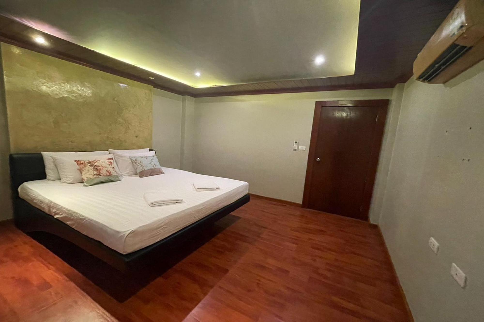 Landmark Patong Hotel Exterior foto