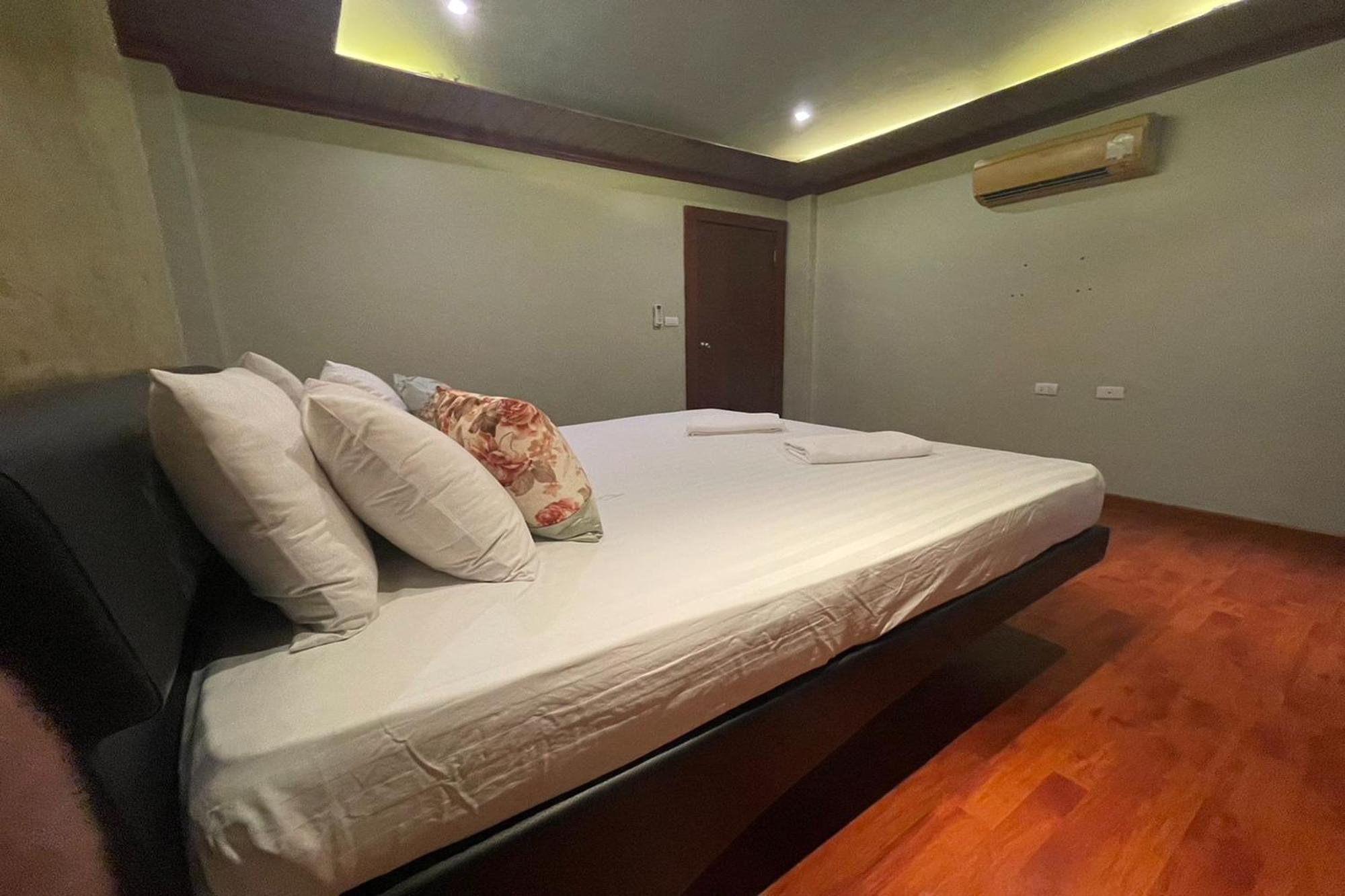 Landmark Patong Hotel Exterior foto
