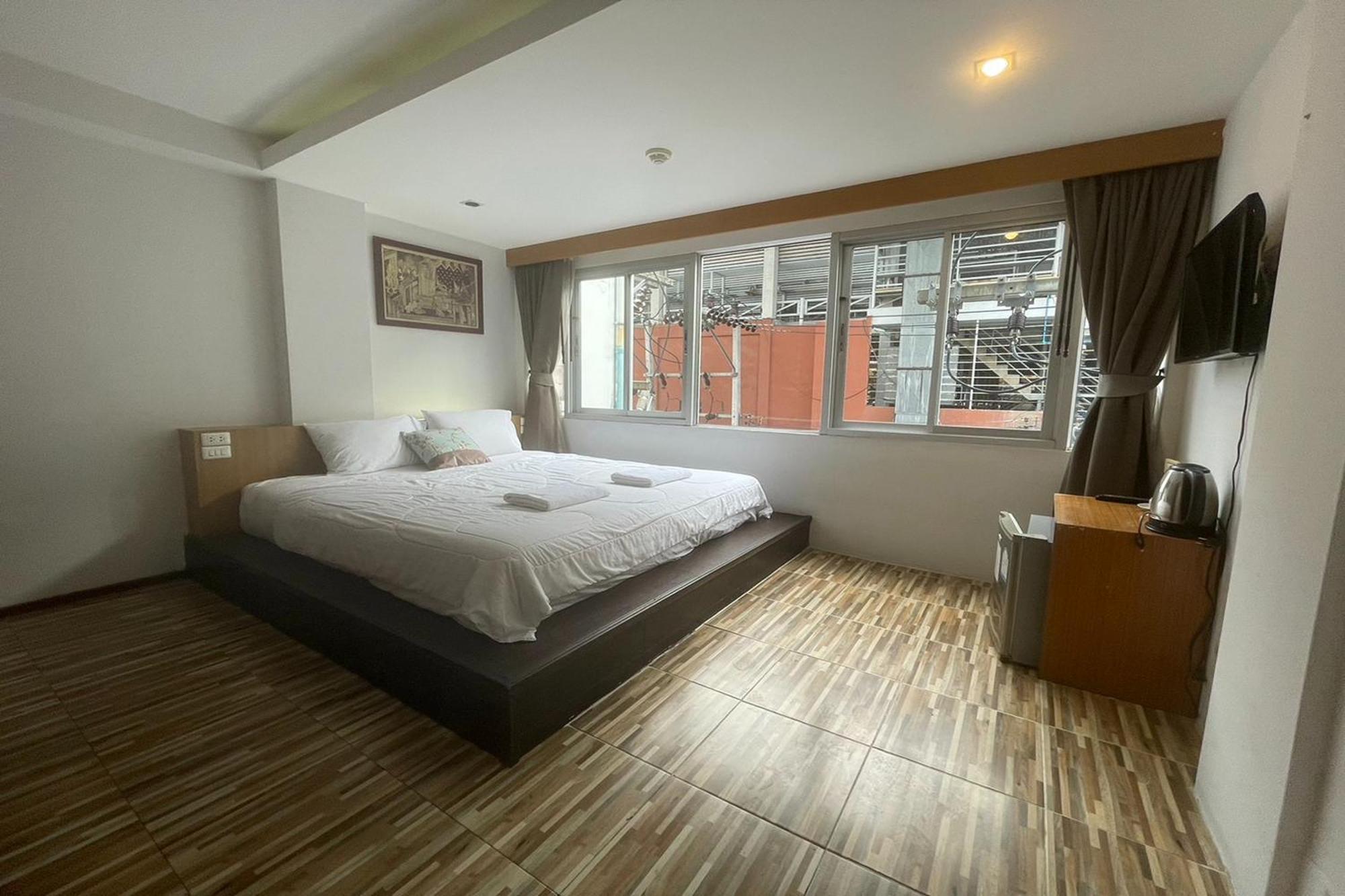 Landmark Patong Hotel Exterior foto