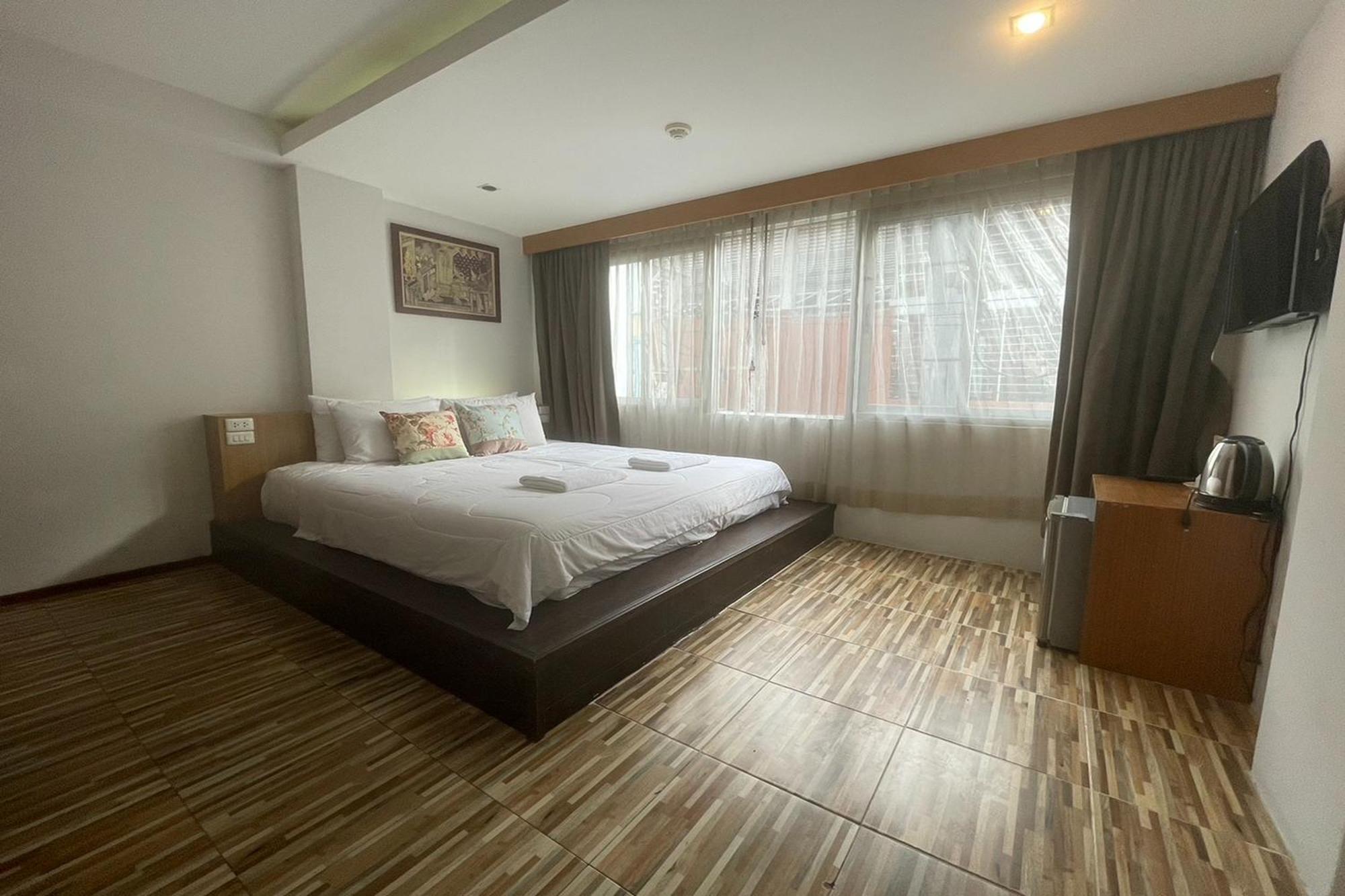 Landmark Patong Hotel Exterior foto