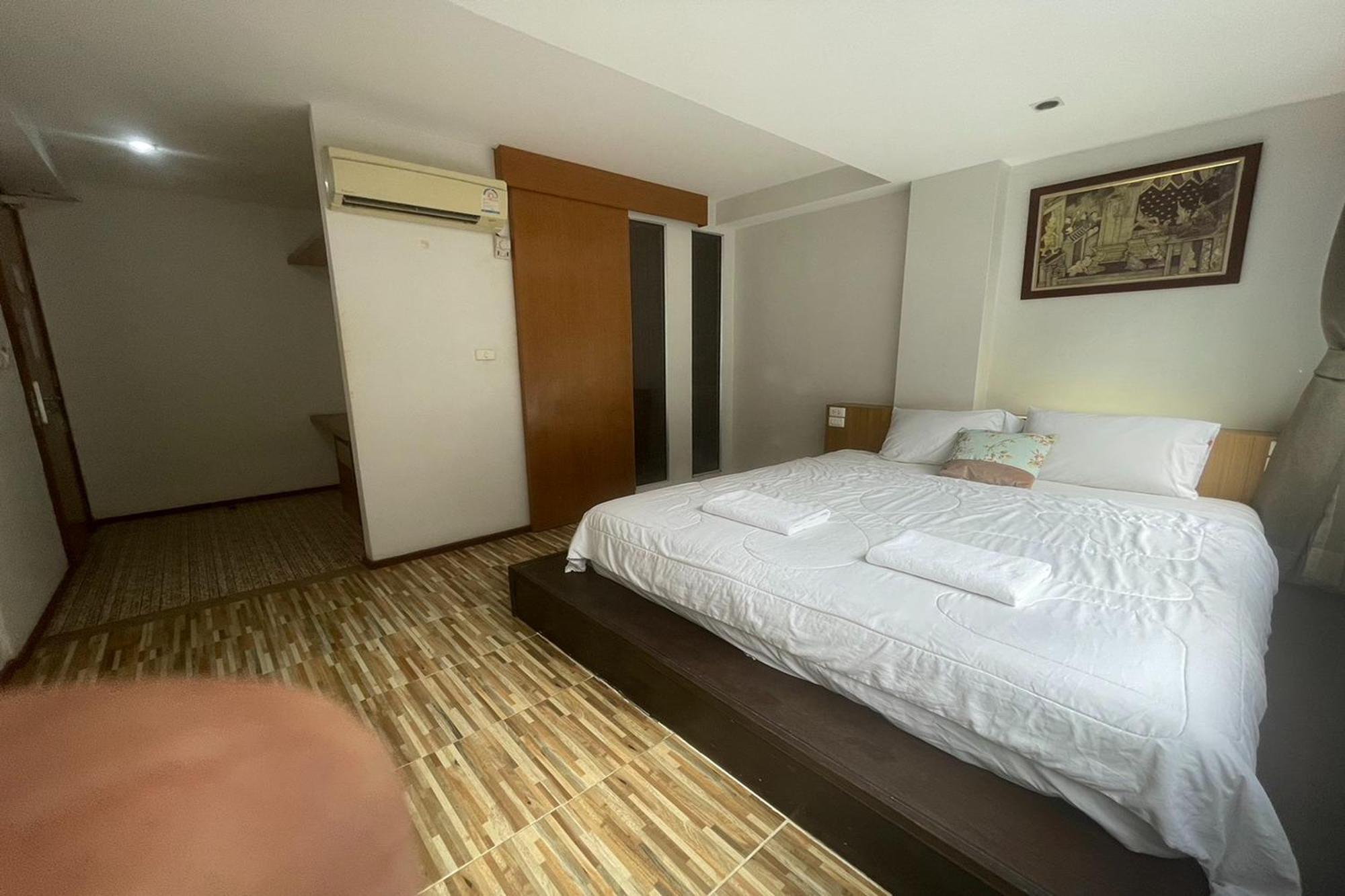 Landmark Patong Hotel Exterior foto